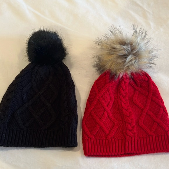 Set of 2 jcrew winter beanies - Picture 1 of 5